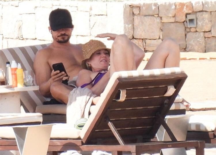 Katy Perry, fazla kiloları ile dikkat çekti - Resim: 1