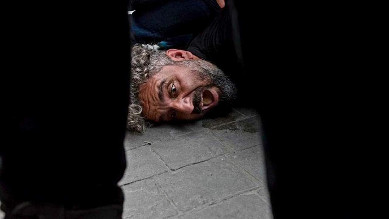 Taksim'de gözaltına alınan gazeteci Bülent Kılıç o anları anlattı
