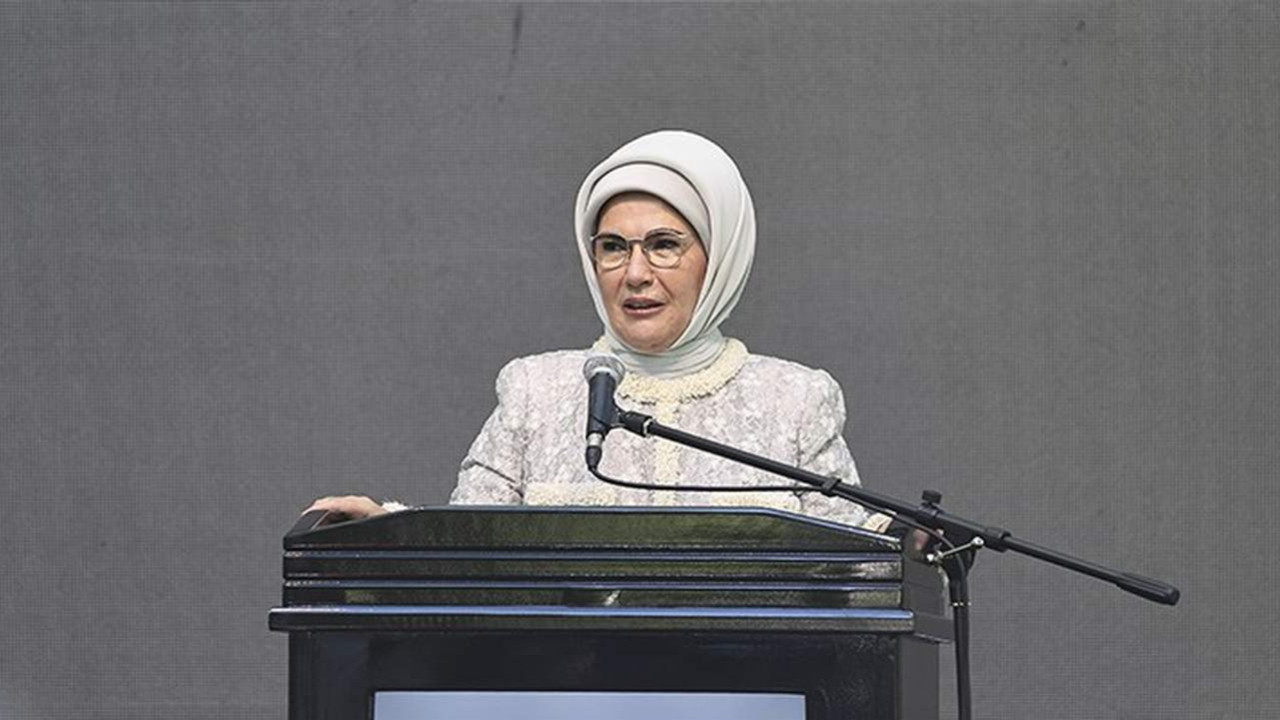Emine Erdoğan, ilk kitabının tanıtımını ABD'de tanıttı