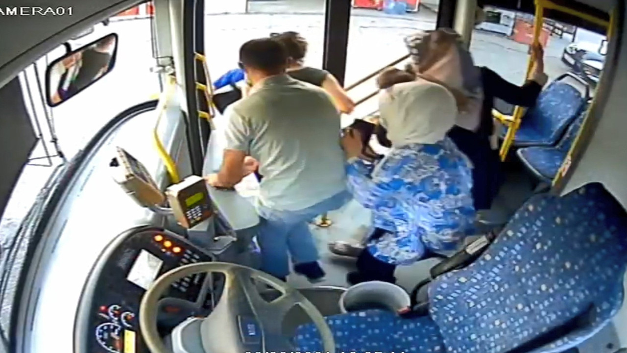 Belediye otobüsünde panik! Şoförün dikkati faciayı önledi