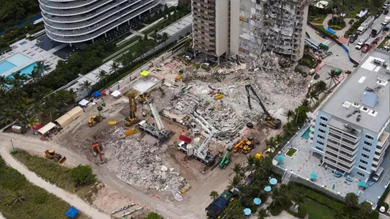 Miami'de çöken binada ölenlerin sayısı 20'ye yükseldi