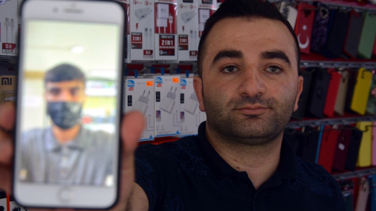 Hırsızlık zanlısını selfie merakı yakalattı