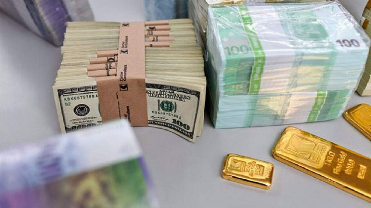 Faiz kararı sonrası Dolar, Euro ve altında son durum