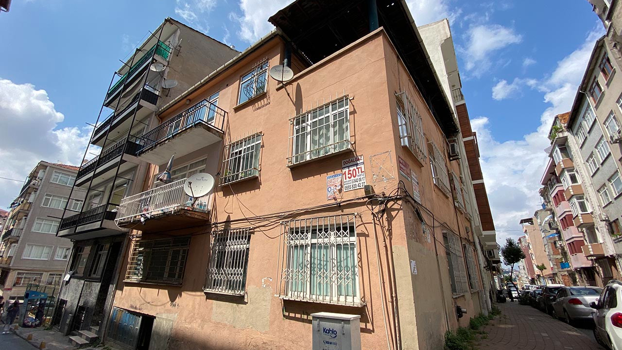 İstanbul'da 3 katlı apartmanın altında tarih yatıyor