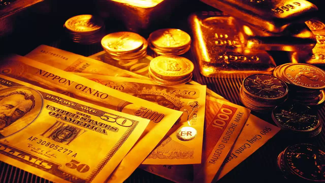 Dolar, Euro ve altın gerilmiş yay gibi!