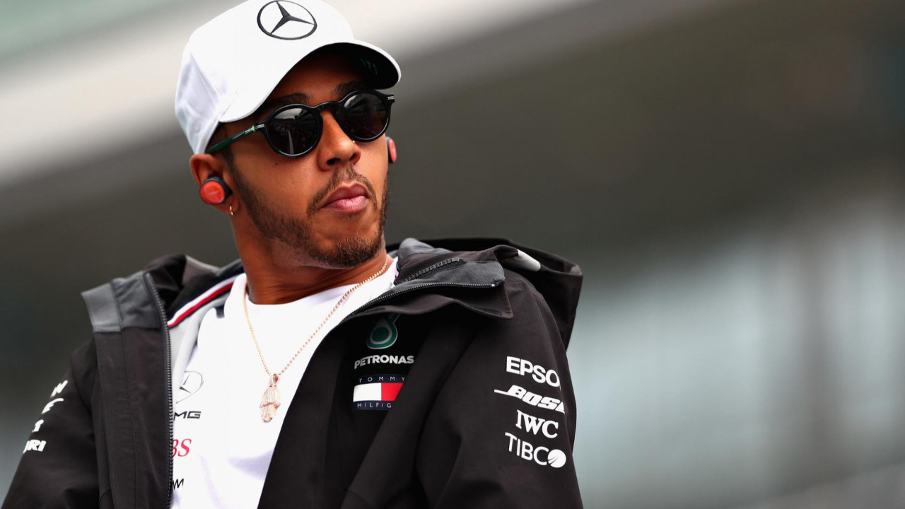 Formula 1'de Lewis Hamilton'a taciz
