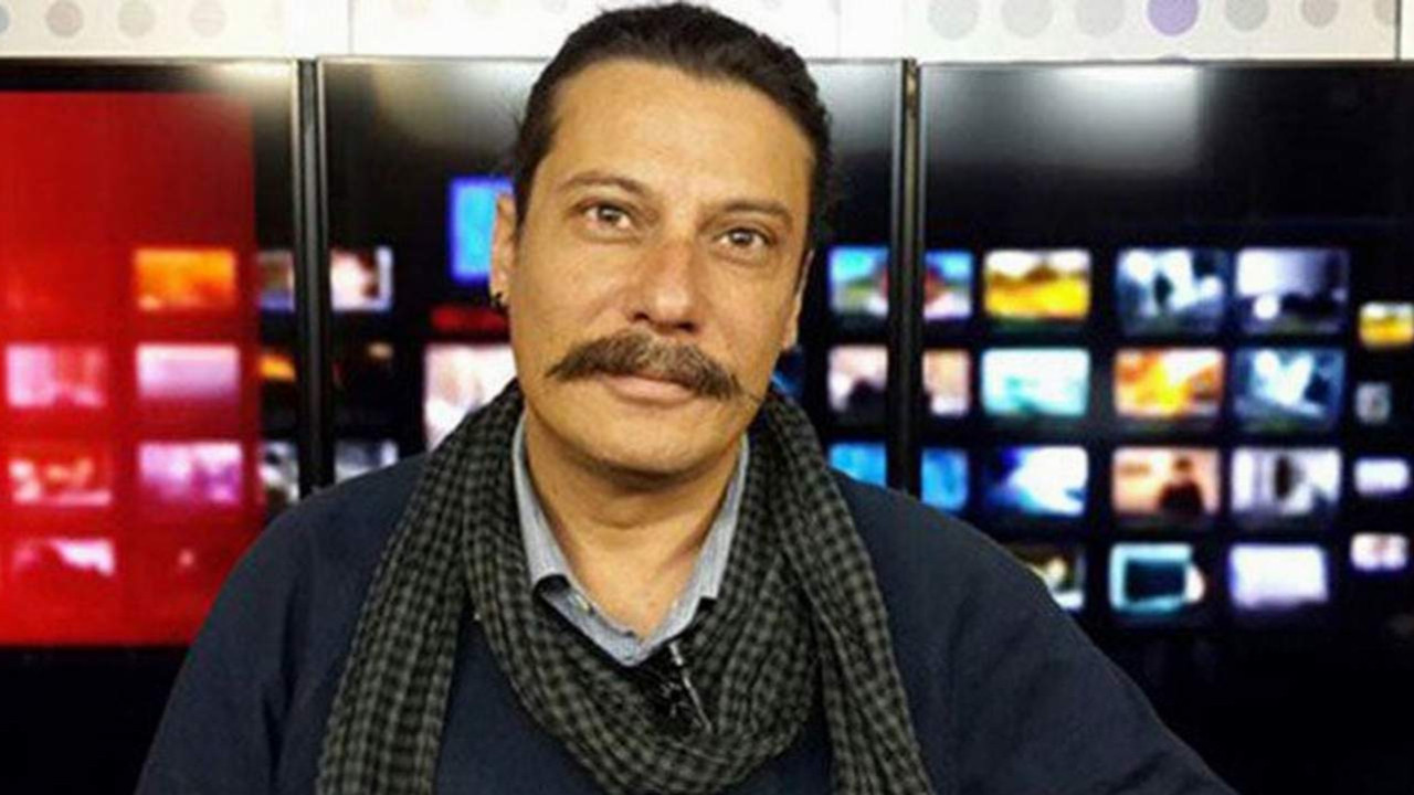 Yazar Erk Acarer'in evine tehdit mesajı