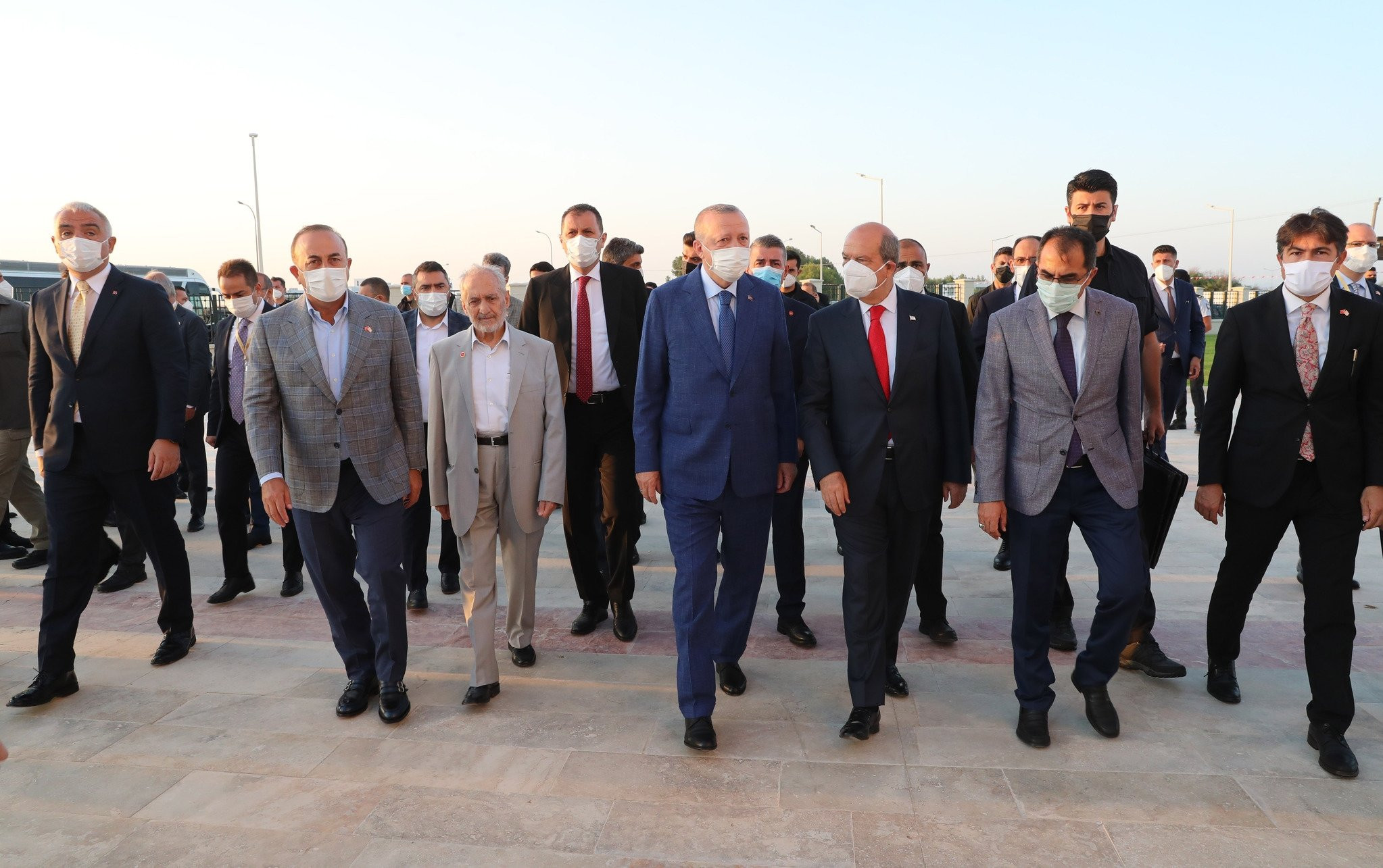 Erdoğan Kurban Bayramı namazını Hala Sultan Camii'nde kıldı