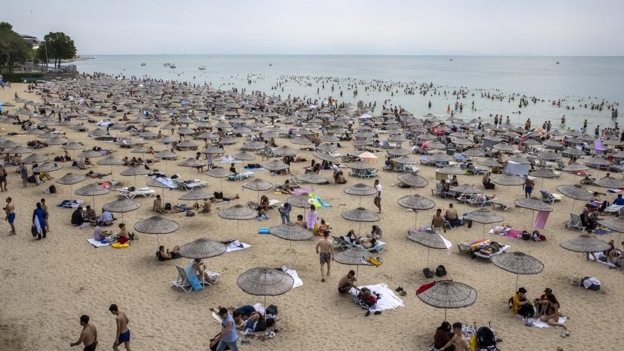 İstanbul plajları İstanbullulara kaldı - Resim: 3