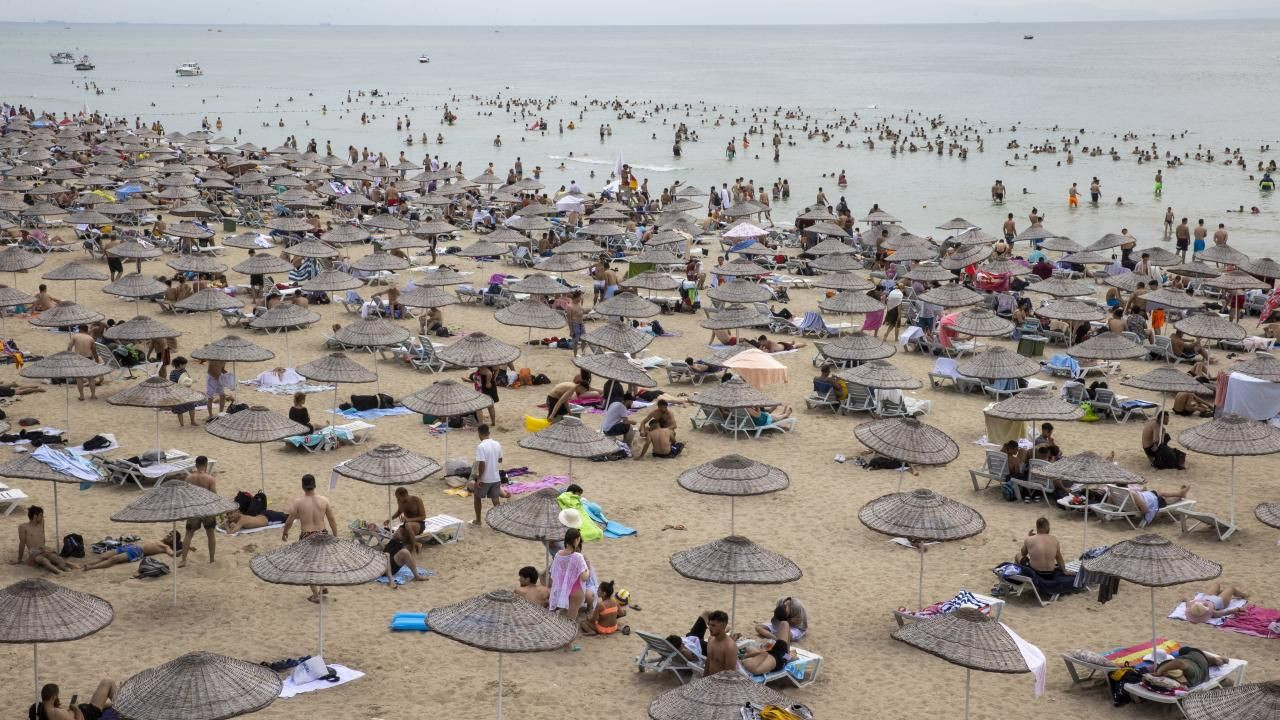 İstanbul plajları İstanbullulara kaldı - Resim: 2