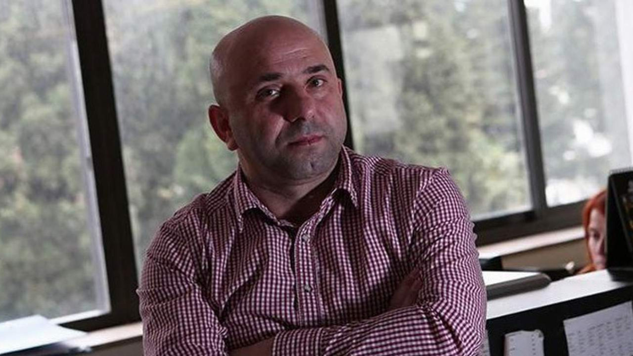 Cumhuriyet gazetesinde sürpriz istifa! Genel Yayın Yönetmeni bıraktı