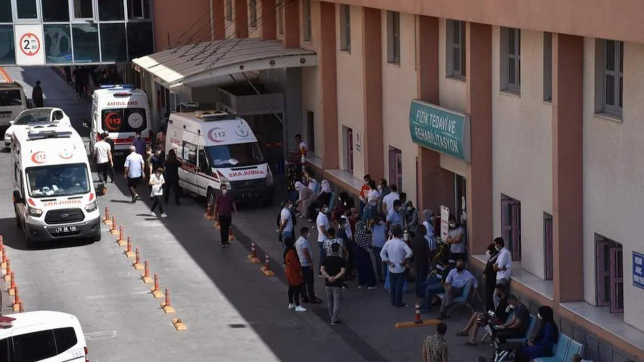 Hastanede refakatçilere ''PCR testi'' zorunluluğu