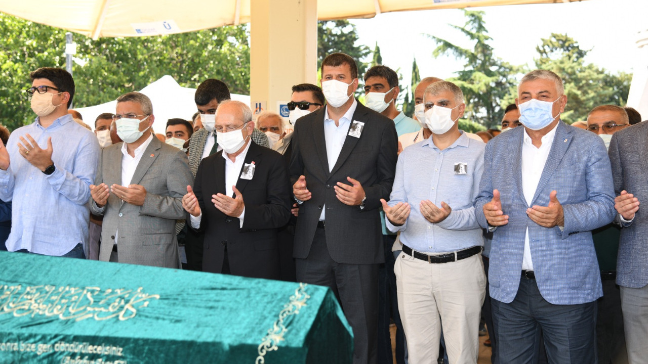 Kadıköy Belediye Başkanı Şerdil Dara Odabaşı’nın acı günü