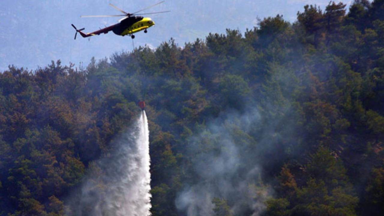 Jeton yeni düştü! Türkiye'ye 2 yangın söndürme helikopteri gönderecekler