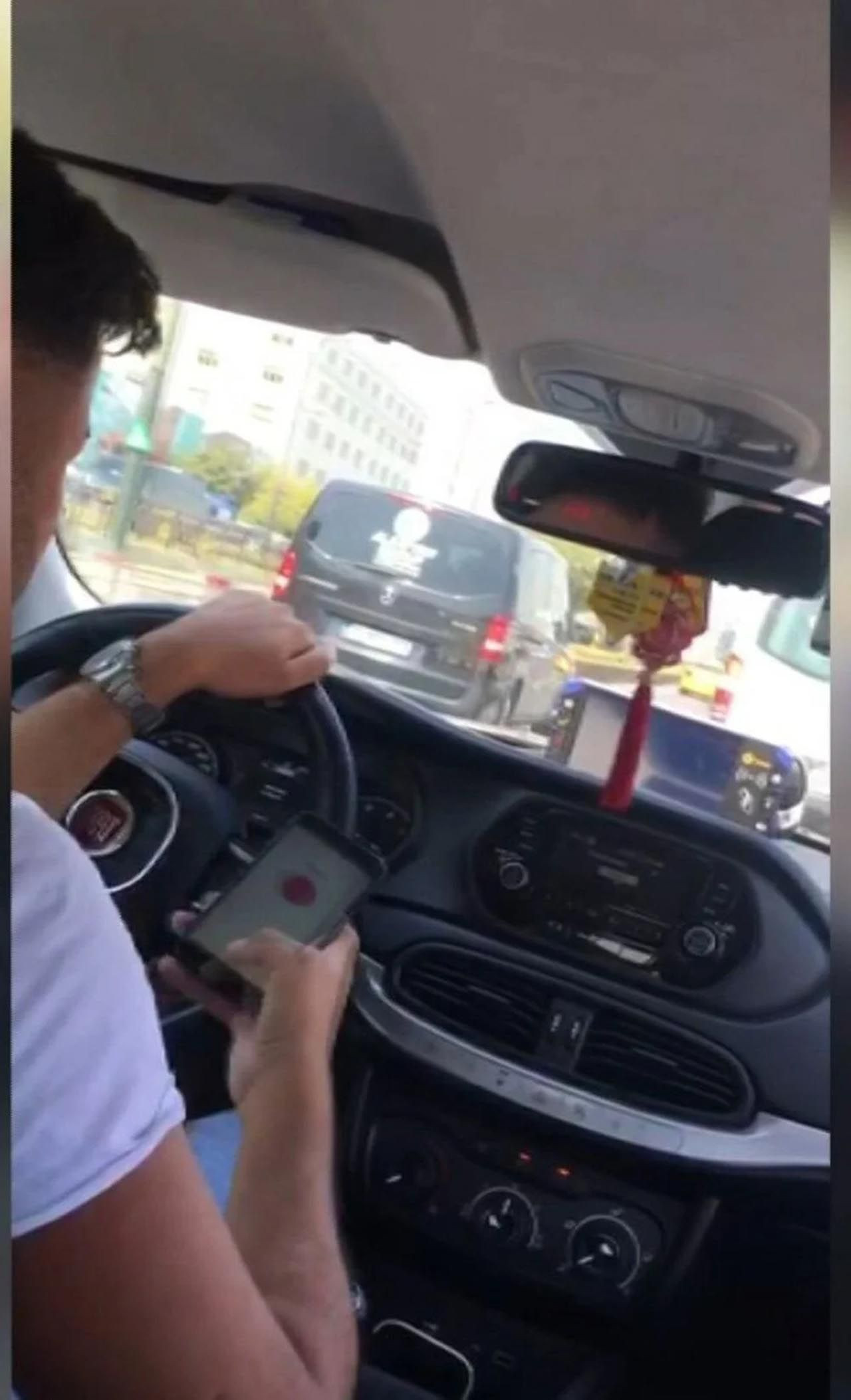Polisi turist sanan taksici bakın ne kadar istedi - Resim: 3