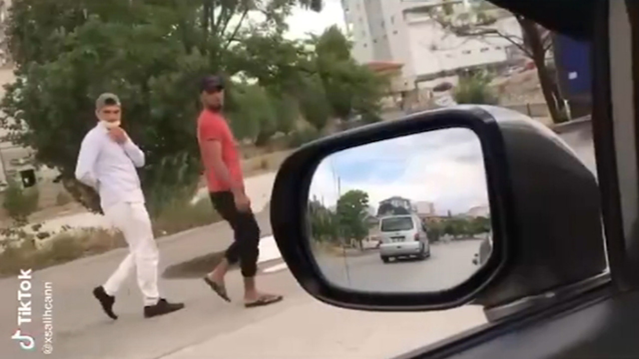 Sokakta Suriyelilere küfür edip videoyu sosyal medyada yayınladı