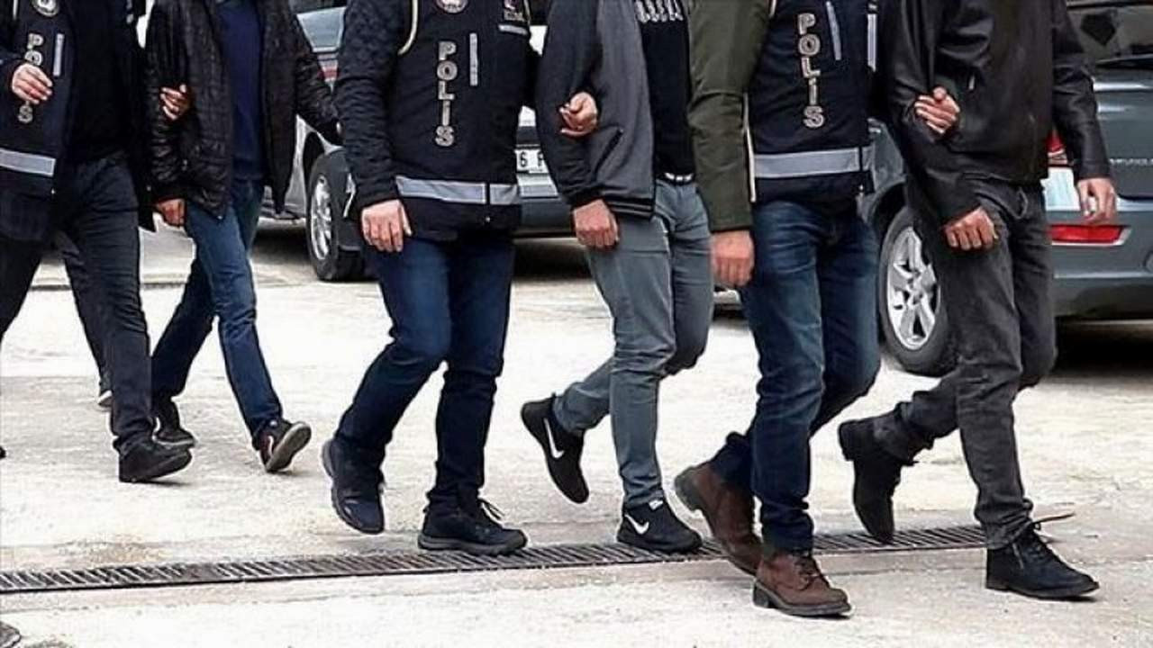 İstanbul'da FETÖ operasyonu! Gözaltılar var