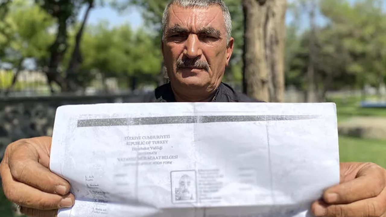 Askerden firar etti ''Vatansız'' belgesi verildi