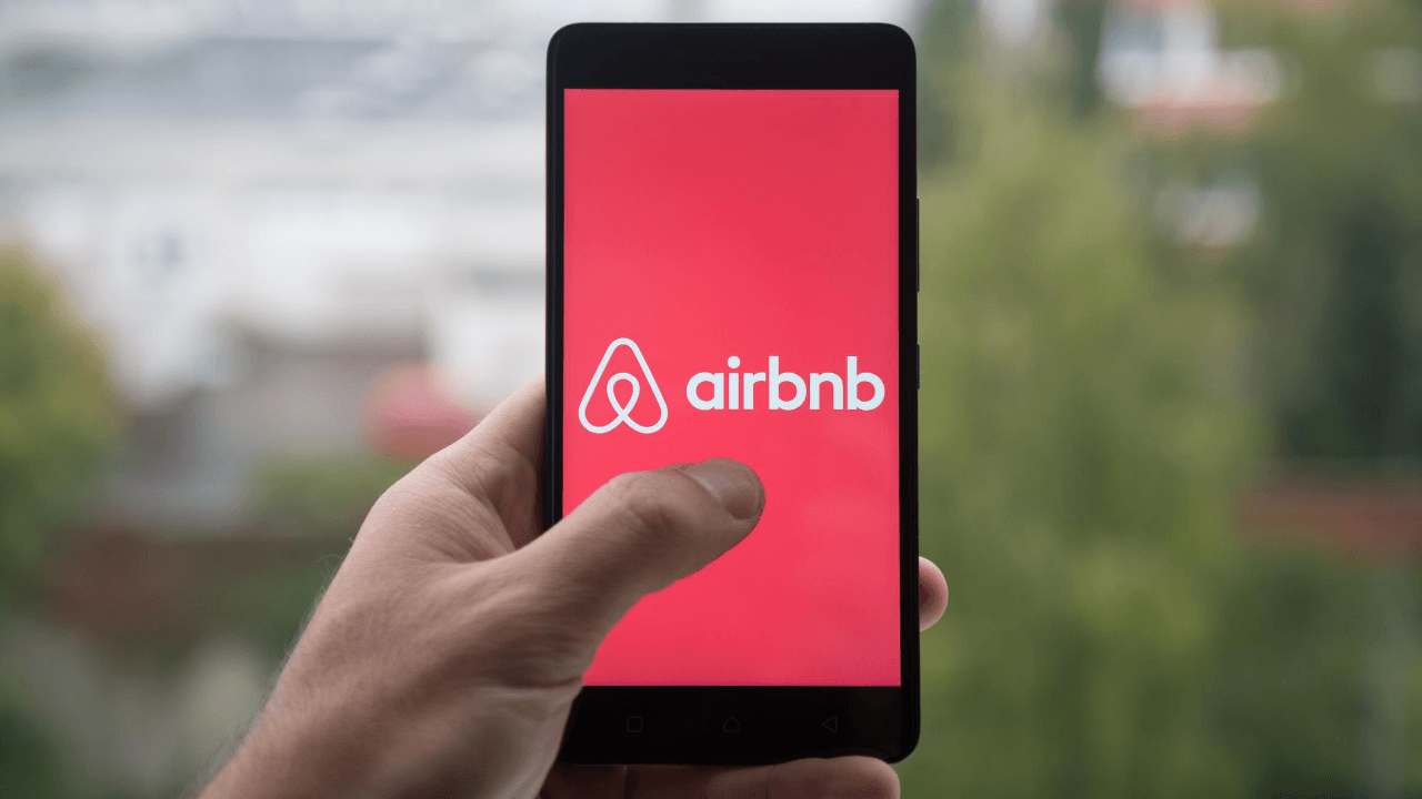 Airbnb'den Ukrayna için alkışlanacak hamle