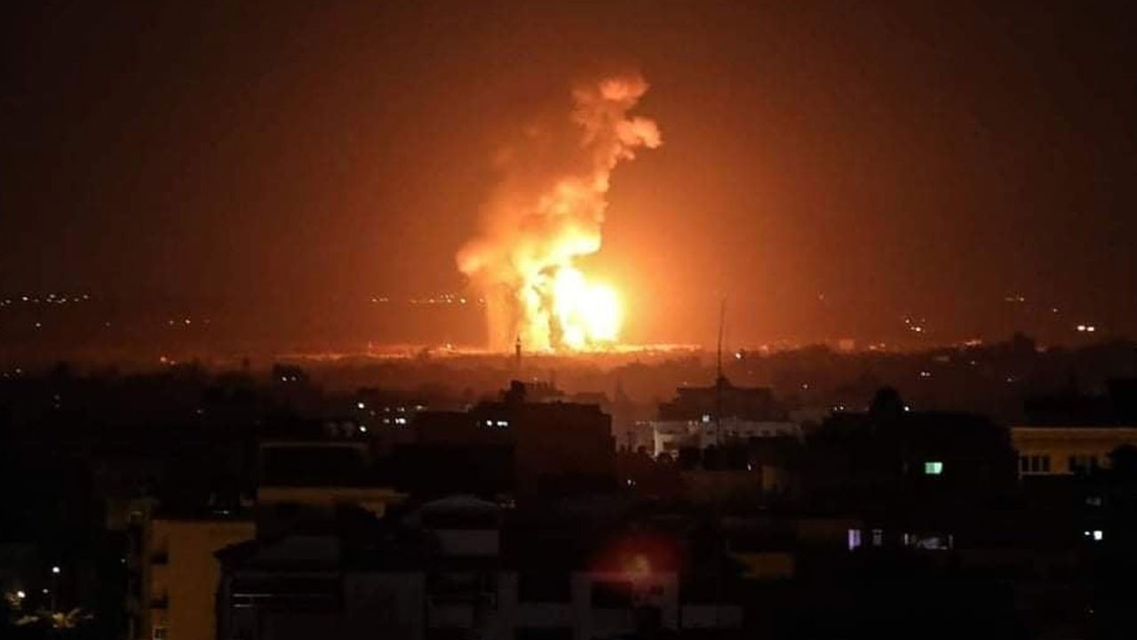 İsrail yine Gazze Şeridi'ni vurdu