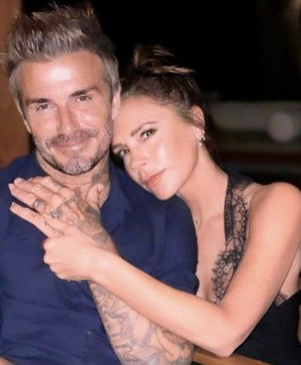 Victoria Beckham eşi David Beckham'ın poposunu paylaştı, sosyal medya yıkıldı