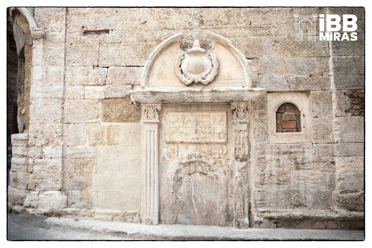 2. Mahmut Çeşmesi ( restorasyondan sonra )