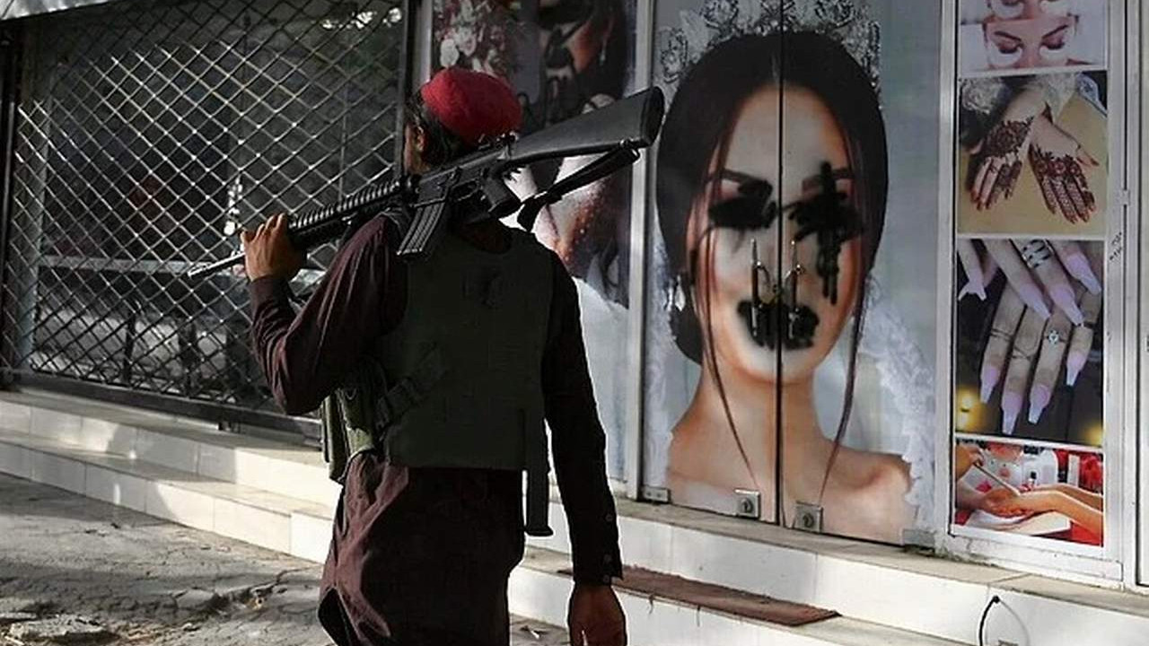 Taliban'dan kadınlara bir yasak daha
