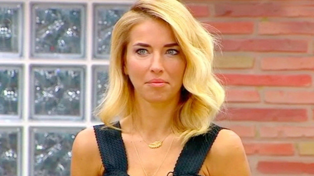 Burcu Esmersoy'dan 5 adımda ''iş yerinde terfi almanın'' yolları