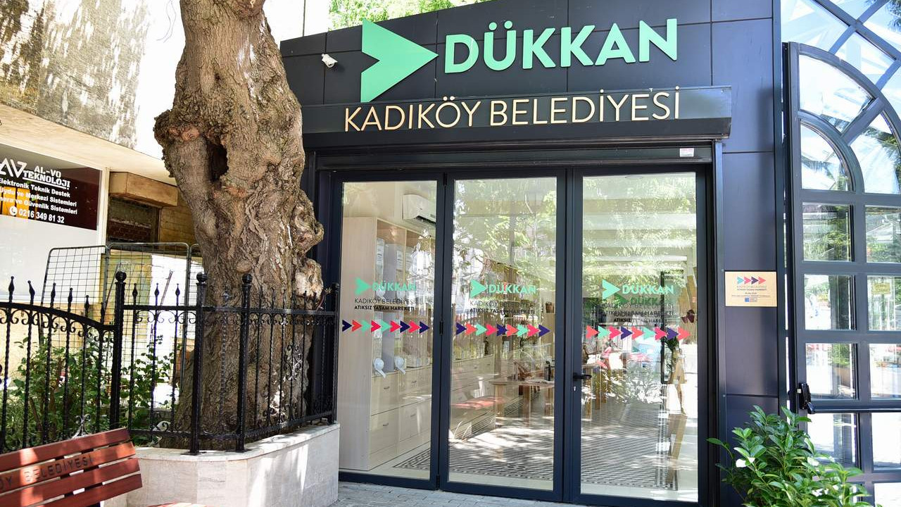 Kadıköy'ün Atıksız Yaşam Dükkanı'na 2021 Sağlıklı Şehirler En İyi Uygulama ödülü