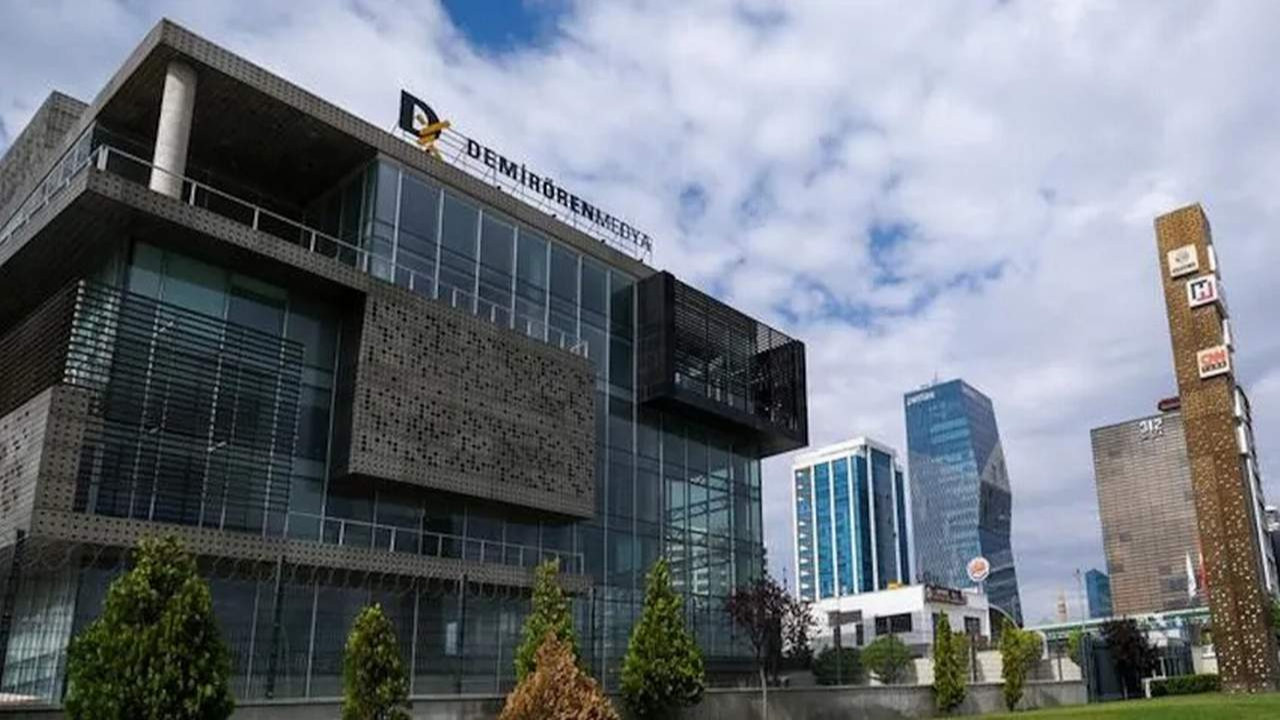 Demirören Grubu'ndan Cumhuriyet Gazetesi'ne Ziraat Bankası davası