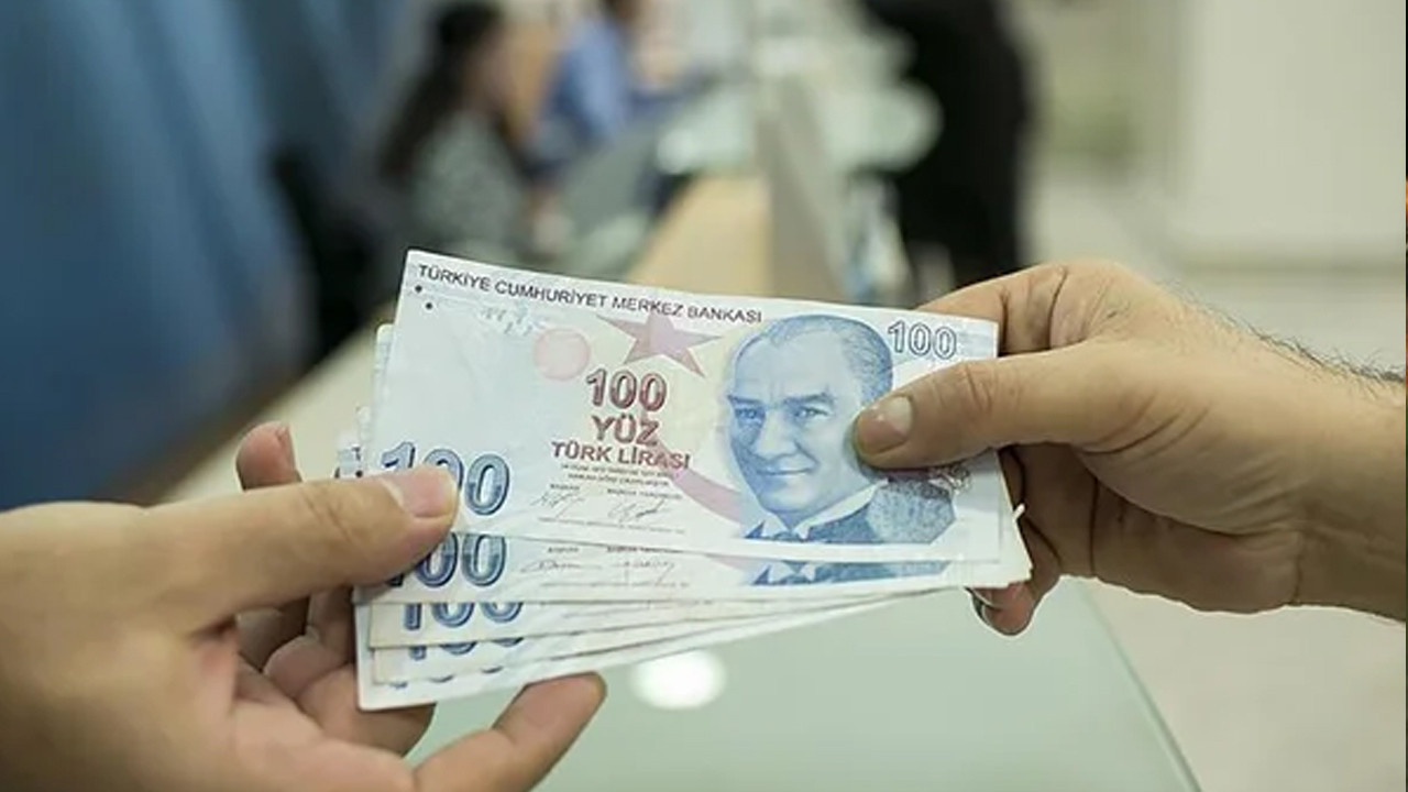 Yargıtay haklı buldu: İki babadan da maaşa engel yok