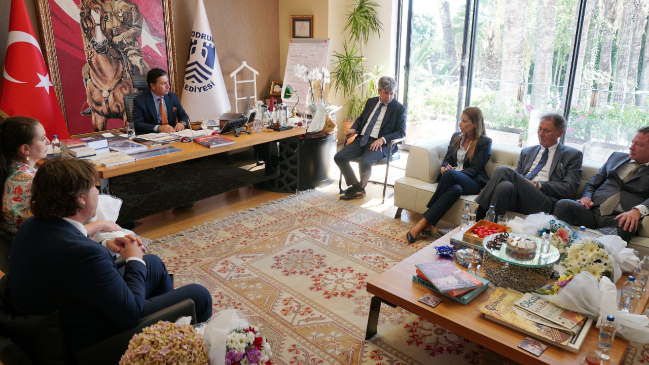 Montenegro heyetinden Bodrum'da başkan Aras'a ziyaret