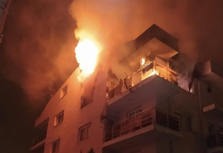 Öfkeli koca binayı ateşe verdi, mahalleli sokağa döküldü - Resim: 2