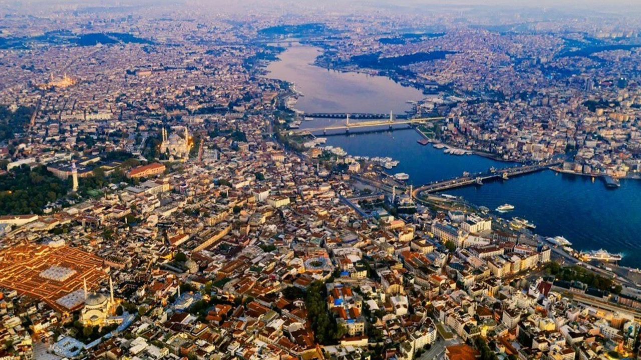 İstanbul'un o ilçesi ''Küçük Suriye''ye dönmüştü! Akın akın gidiyorlar