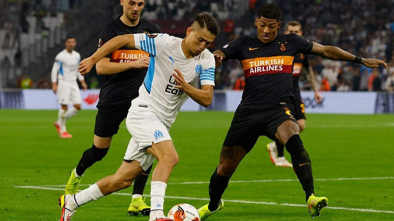 Galatasaray, Marsilya'dan 1 puanla lider döndü