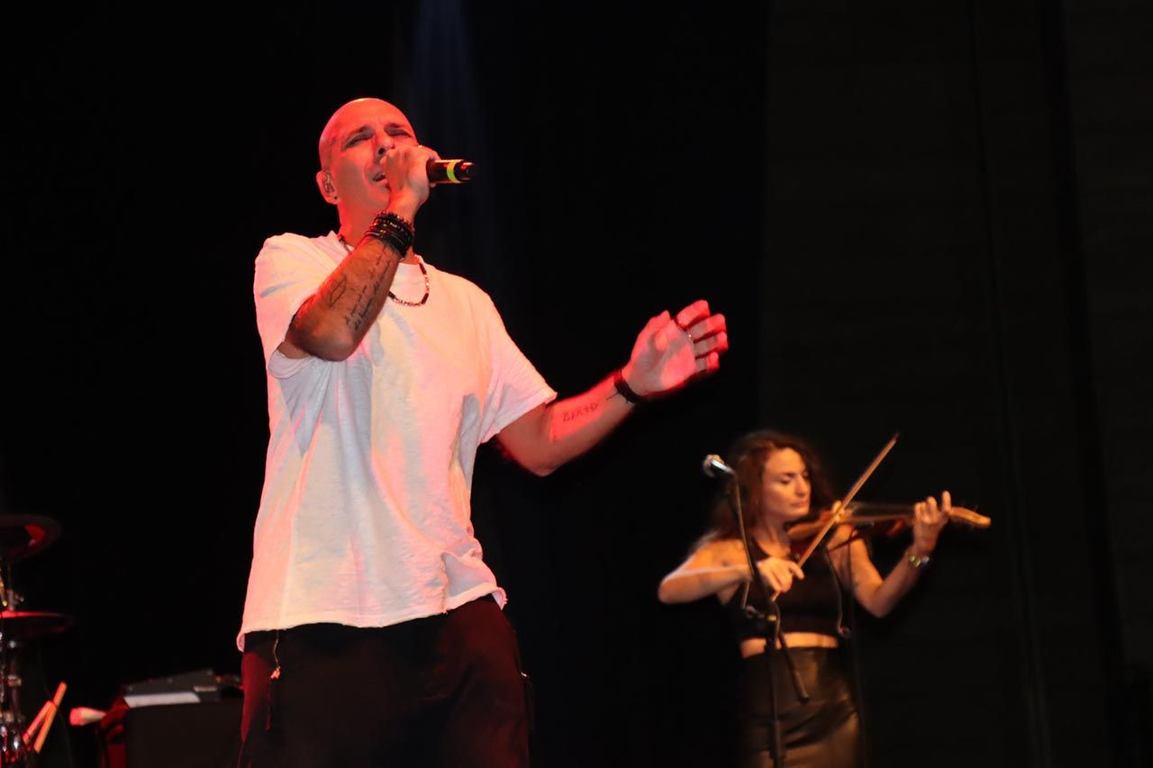 ''Kırmızı'' kategorideki ilimizde sosyal mesafesiz, maskesiz konser - Resim: 1