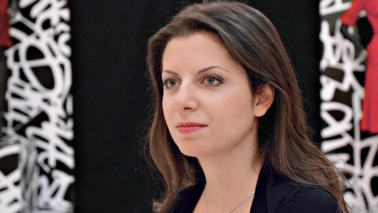 Rus gazeteciden küstah sözler: ''Kars ve Ağrı Dağı'nın Rusya'ya geri dönmesini istiyorum''