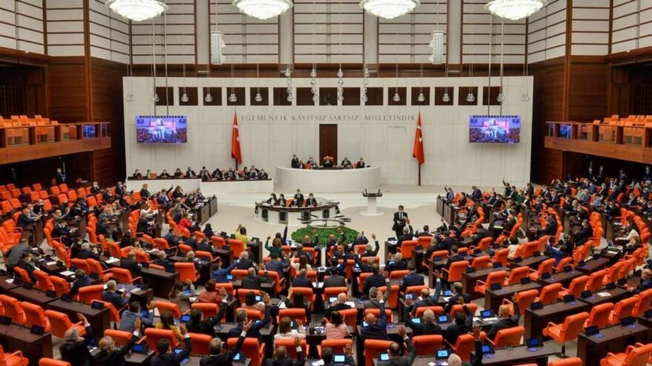 TÜGVA önergesi Meclis’te reddedildi