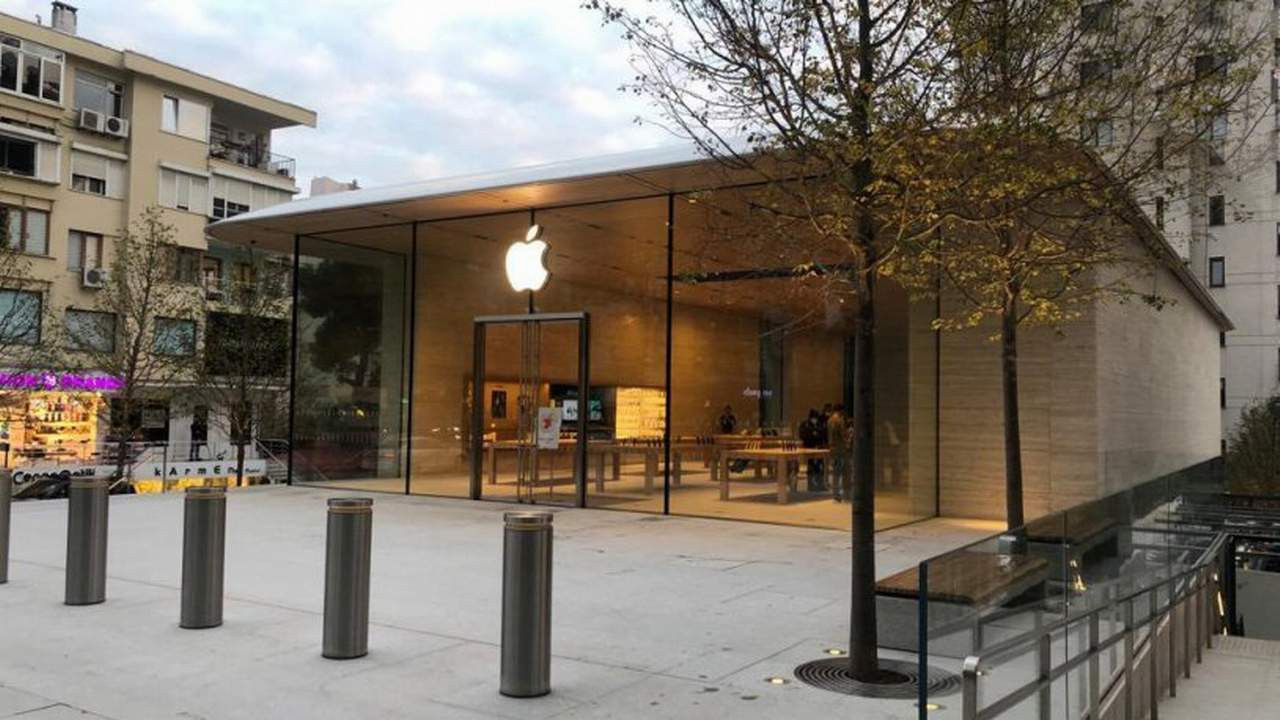 Apple Avrupa'nın en büyük mağazasını İstanbul'da açıyor