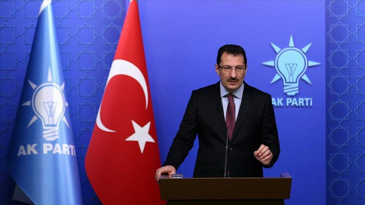 ''Erdoğan'ın aday olamayacağı'' iddiaları üzerine AK Parti'den açıklama