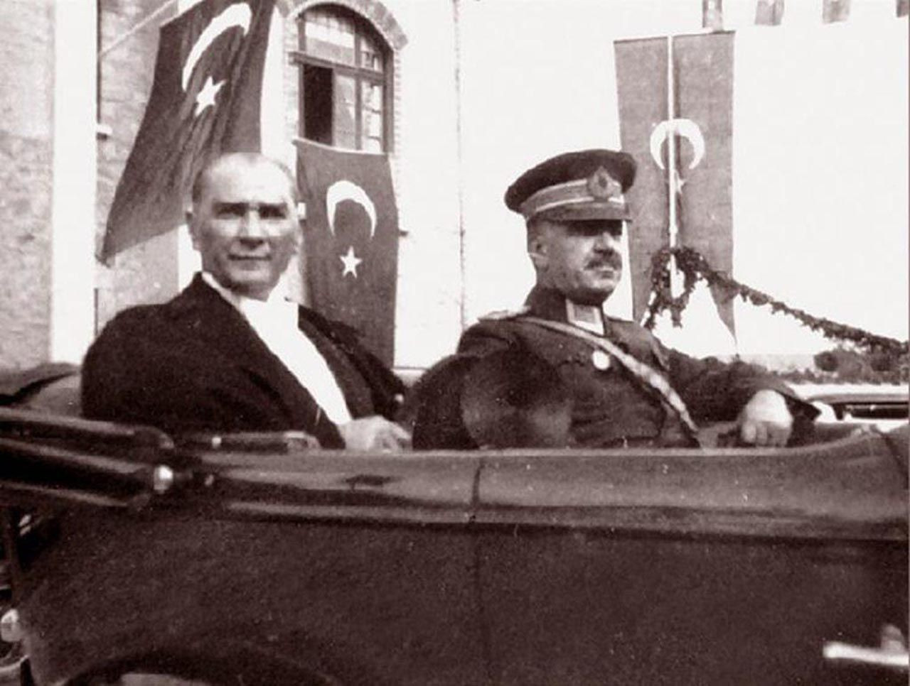 İşte Atatürk'ün Cumhuriyet'i ilk kez anlattığı o akşam yemeğinde yaşananlar - Resim: 14