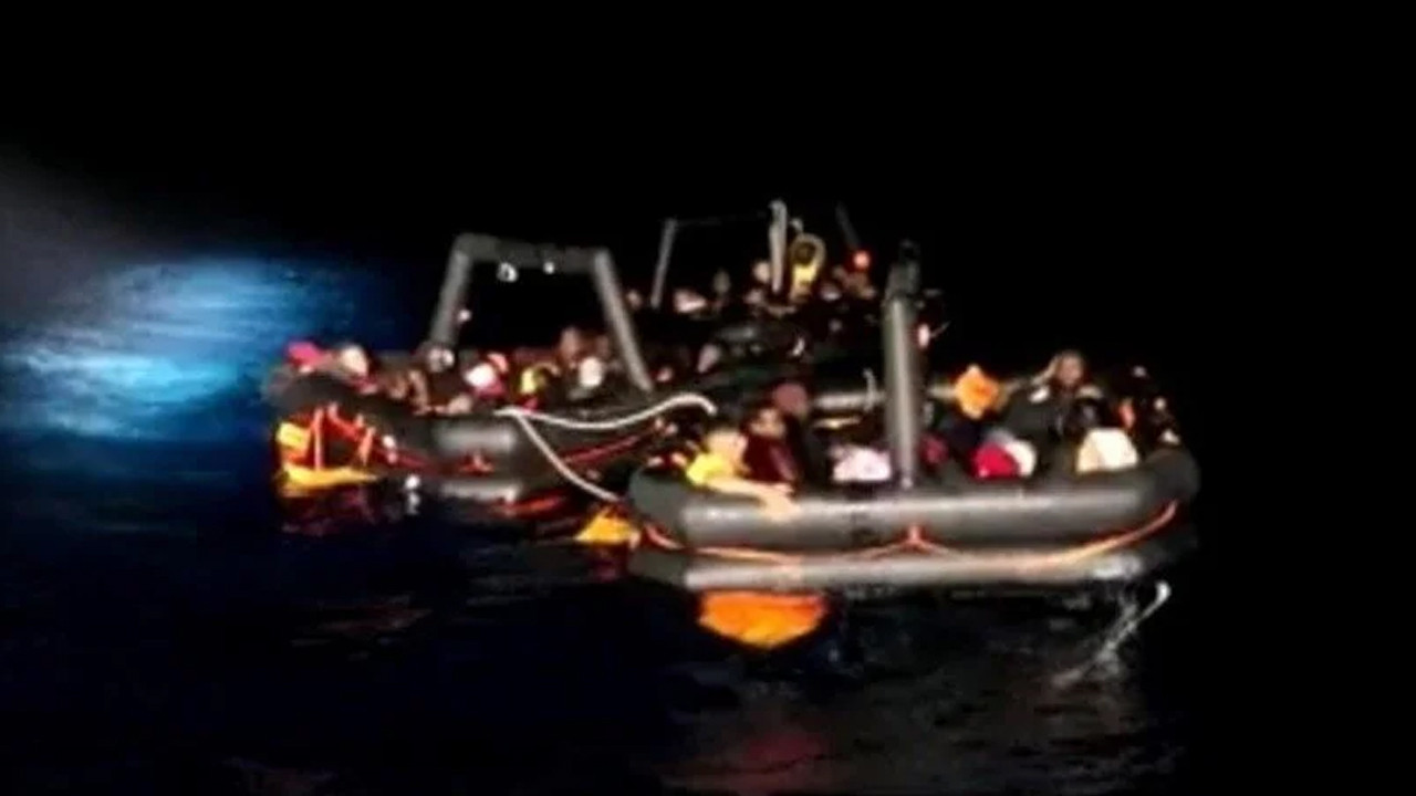 Yunanistan'ın ölüme ittiği 172 göçmen kurtarıldı
