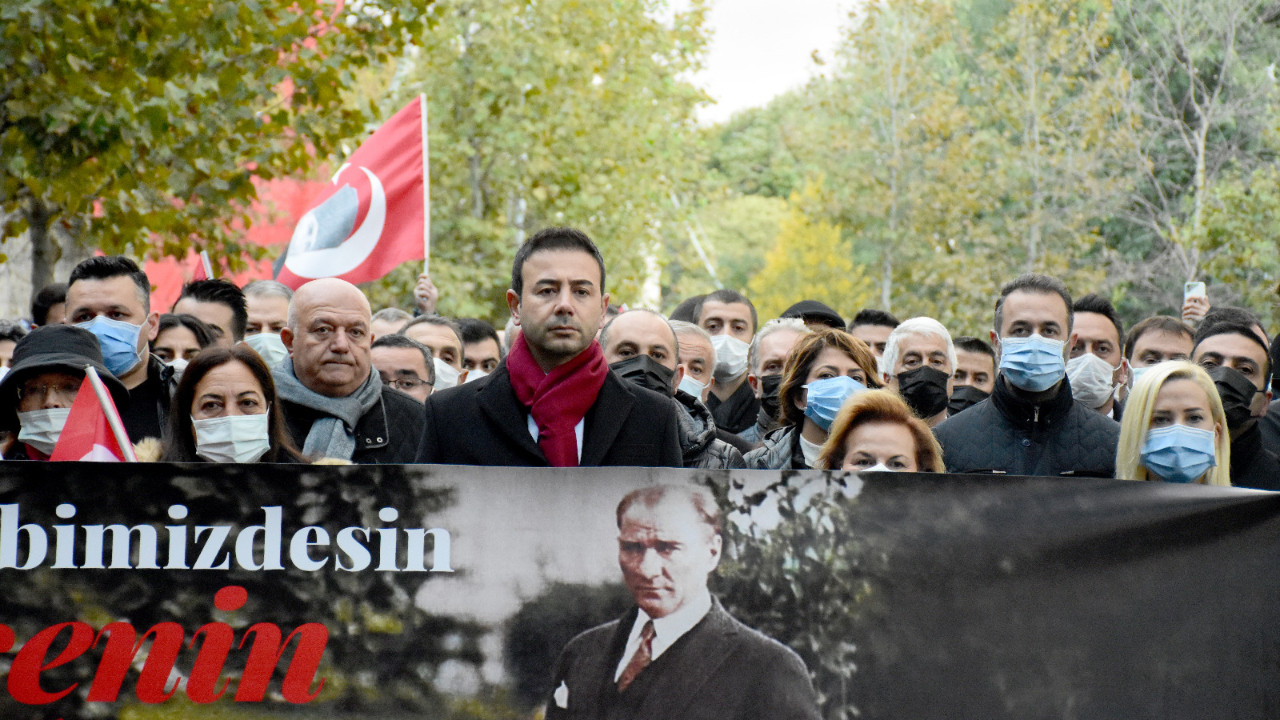 Beşiktaş’ta Ata’ya Saygı Yürüyüşü gerçekleştirildi