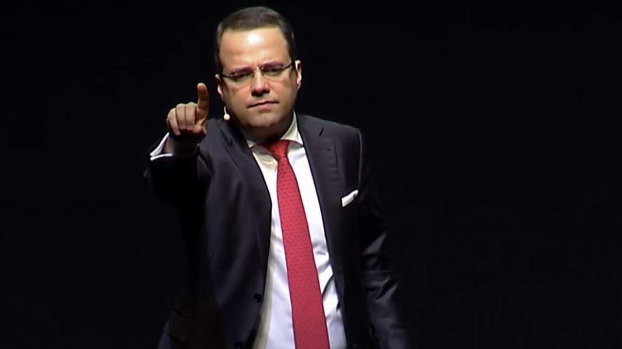 Prof. Dr. Özgür Demirtaş'tan yandaş medyaya yaylım ateşi