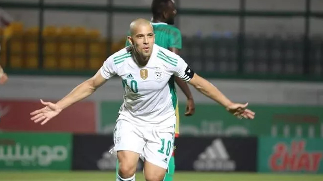 Feghouli attı, Cezayir, play-off'a kaldı