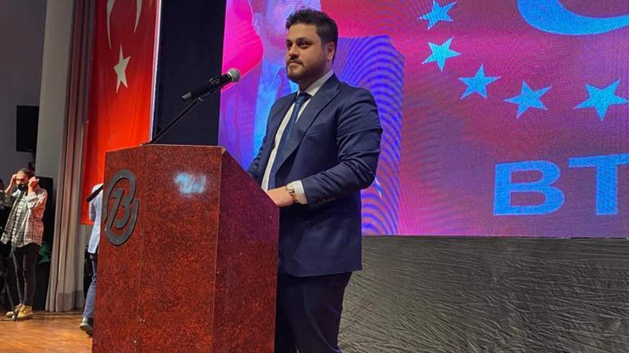 ''AKP 20 yıldır ‘Yıkılış Türkiye’ dizisi izletiyor!''