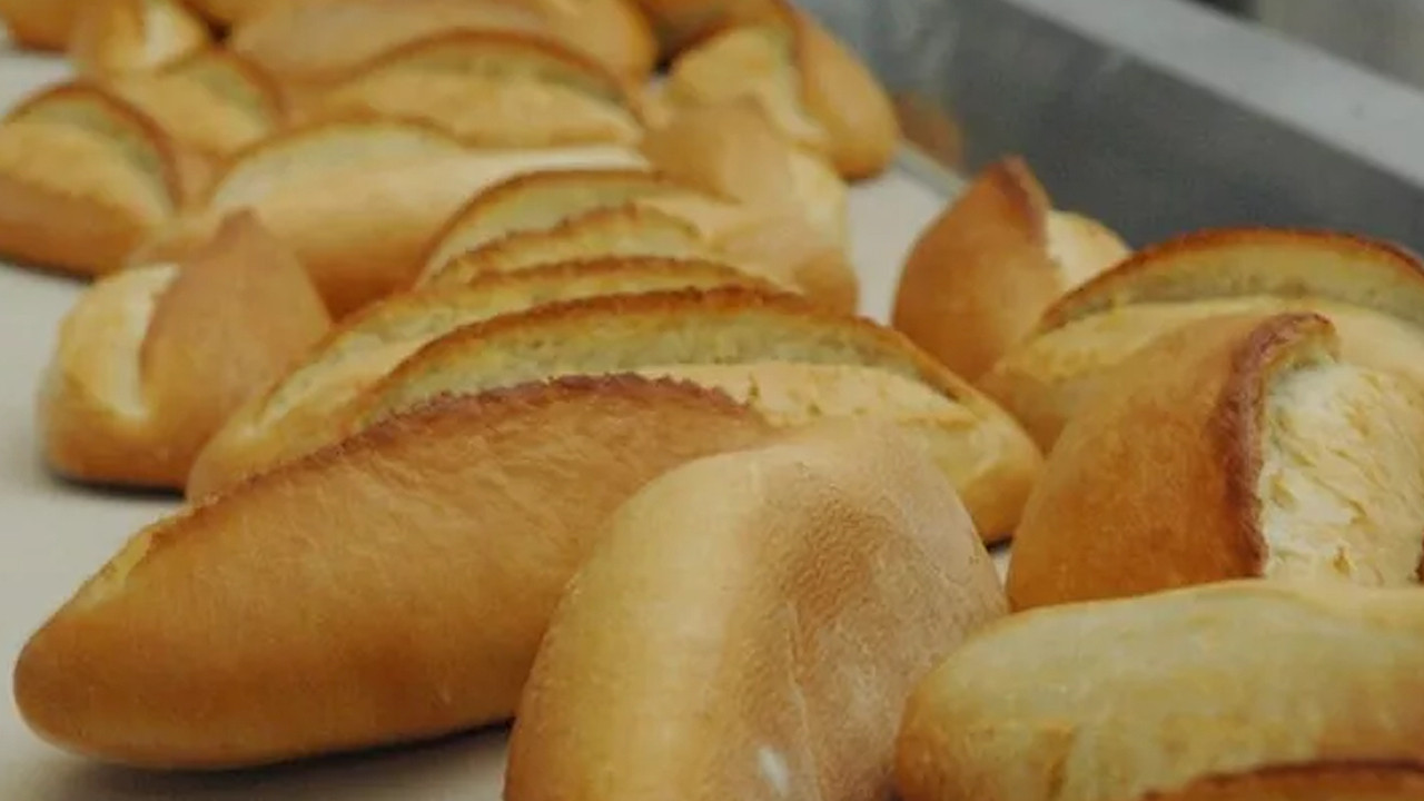 İzmir’de gramajı artan ekmeğe yüzde 20 zam