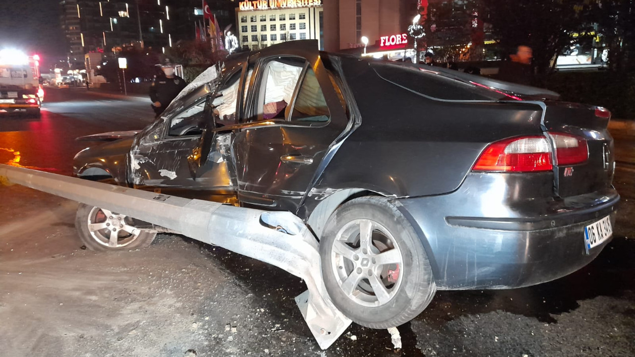 İstanbul'da feci kaza: 5 yaralı