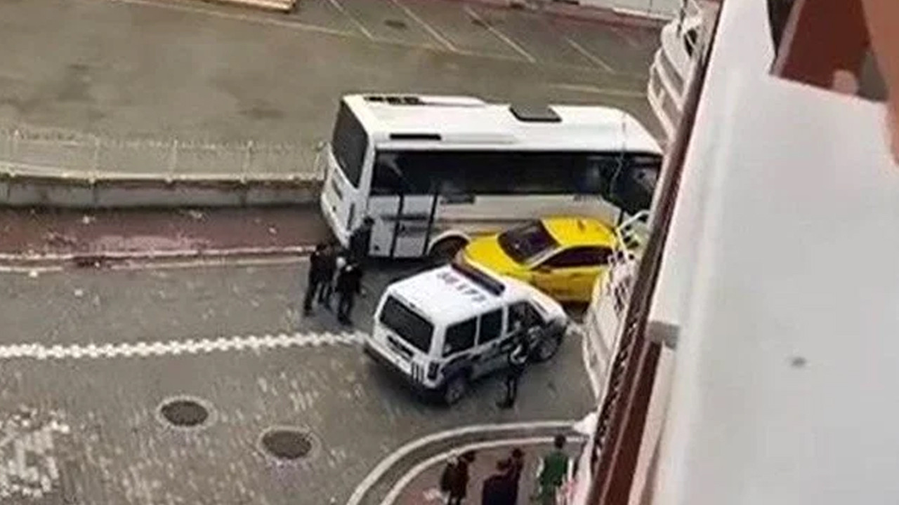 Polis kaçmaya çalışan taksiciyi böyle durdurdu
