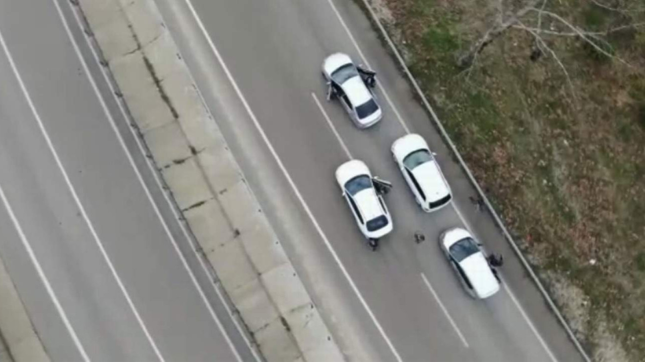 Film sahnesi değil gerçek! Bursa'da nefes kesen polis kovalamacası